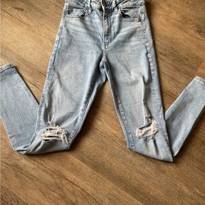 American Eagle Outfitters Light Blue Ripped Skinny Jeans